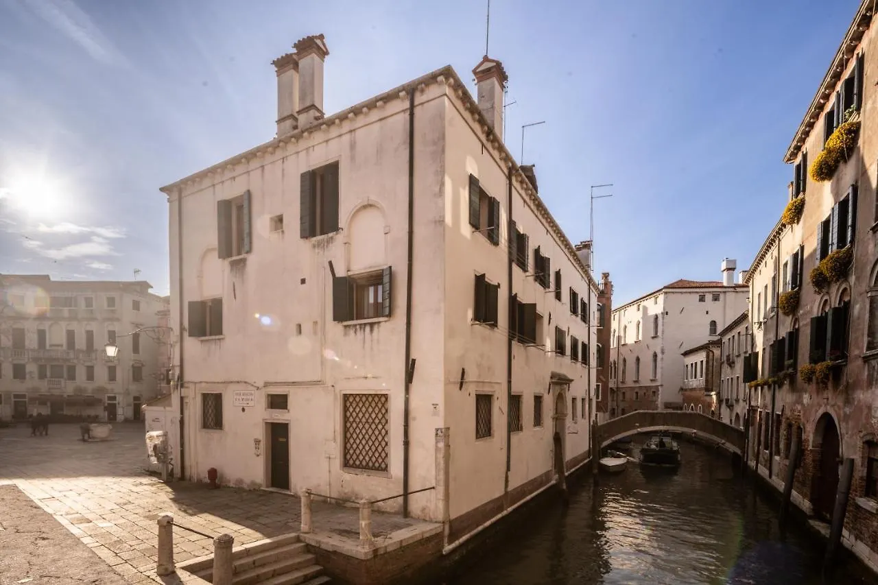 Ruga Bella Apartments R&R Venice